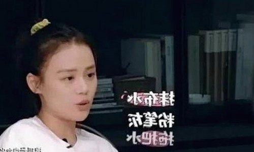 揭秘娱乐圈“妮妮”与“凤姐”：从神秘网红到全民话题的时间线回顾